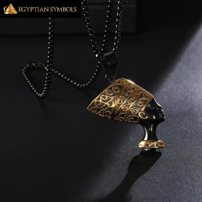 Unisex Gold Nefertiti Pendant